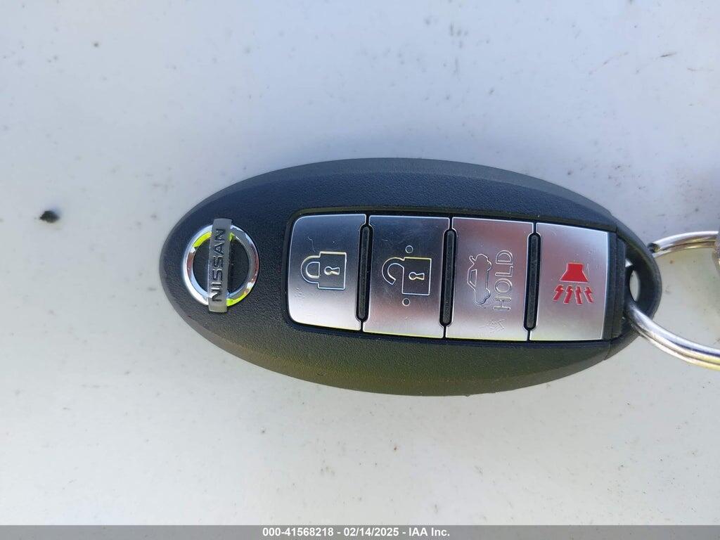 3N1AB7AP3HY393094 2017 NISSAN SENTRA photo no. 11