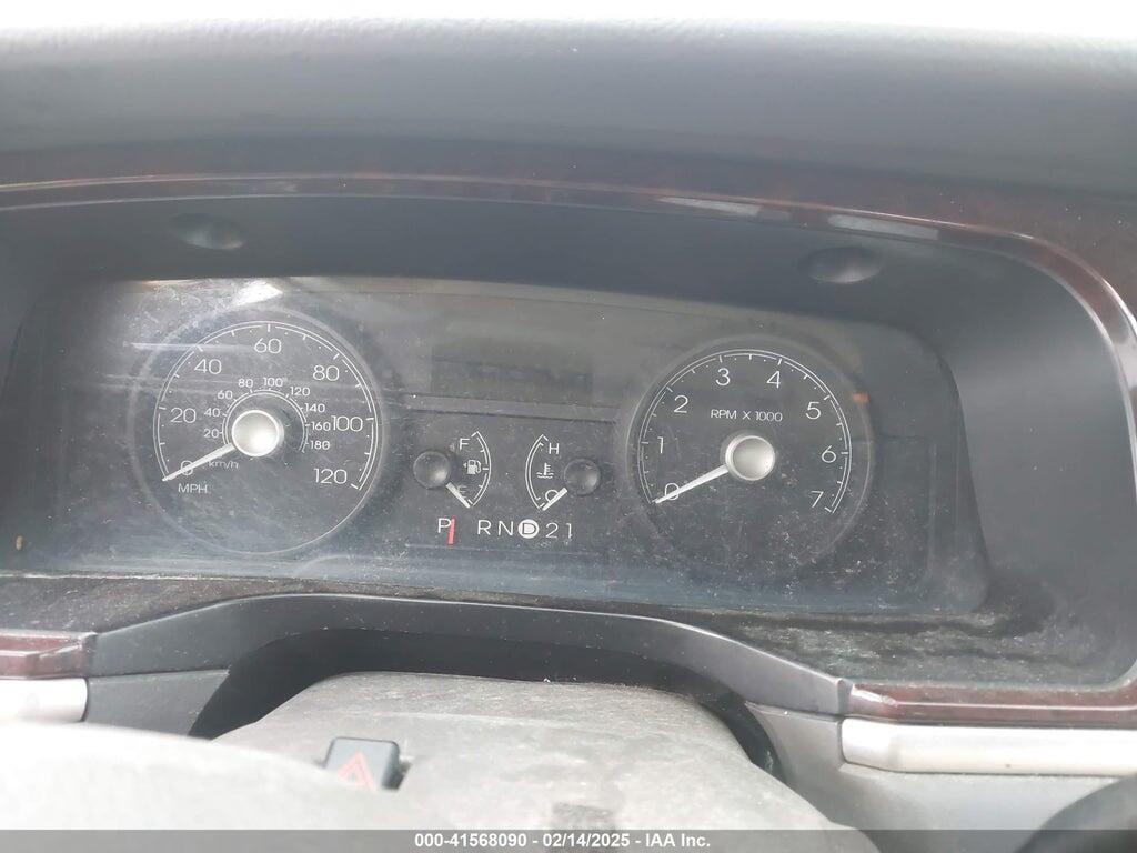 1LNHM81V06Y650906 2006 LINCOLN TOWN CAR photo no. 7