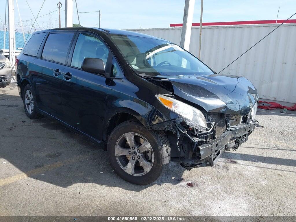 5TDZZ3DC9KS995476 2019 TOYOTA SIENNA photo no. 1