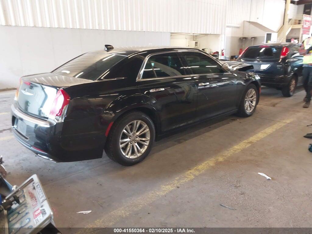 2C3CCAEGXGH212379 2016 CHRYSLER 300C photo no. 4