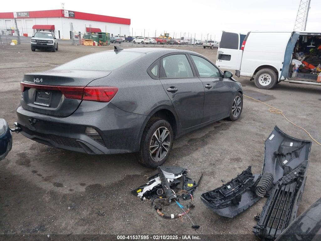 3KPF24AD4RE837769 2024 KIA FORTE photo no. 4