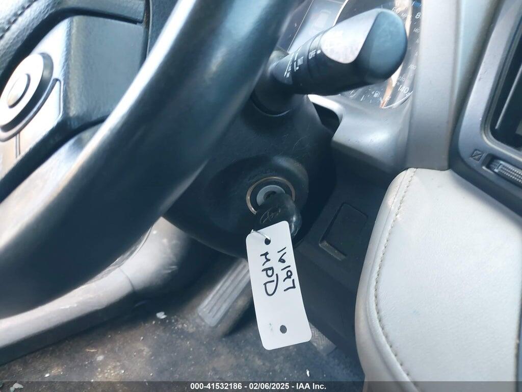 2T3WFREV6HW379224 2017 TOYOTA RAV4 photo no. 11