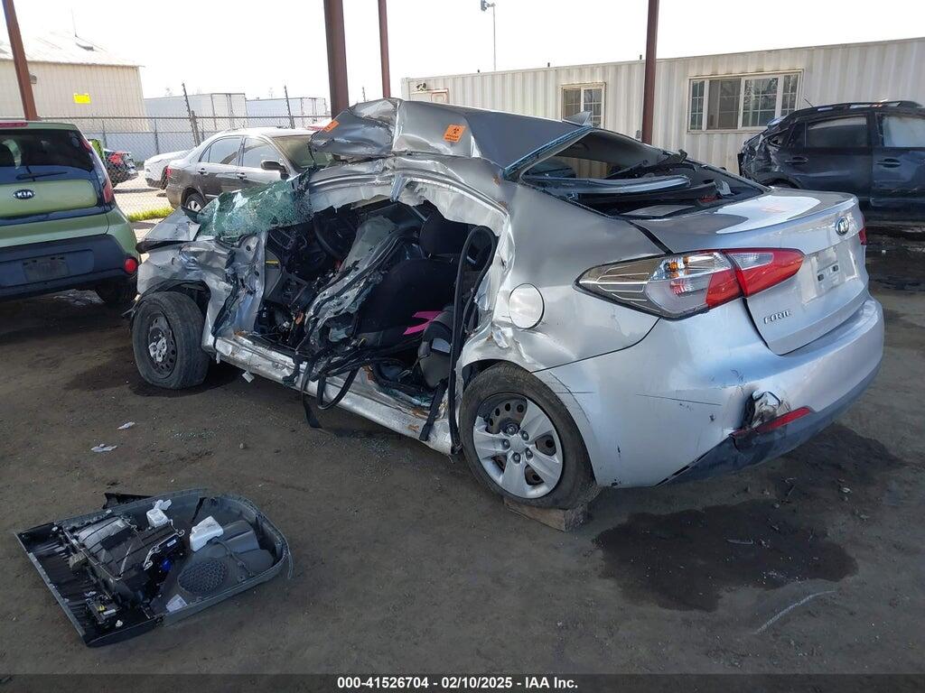 KNAFK4A66F5426766 2015 KIA FORTE photo no. 3