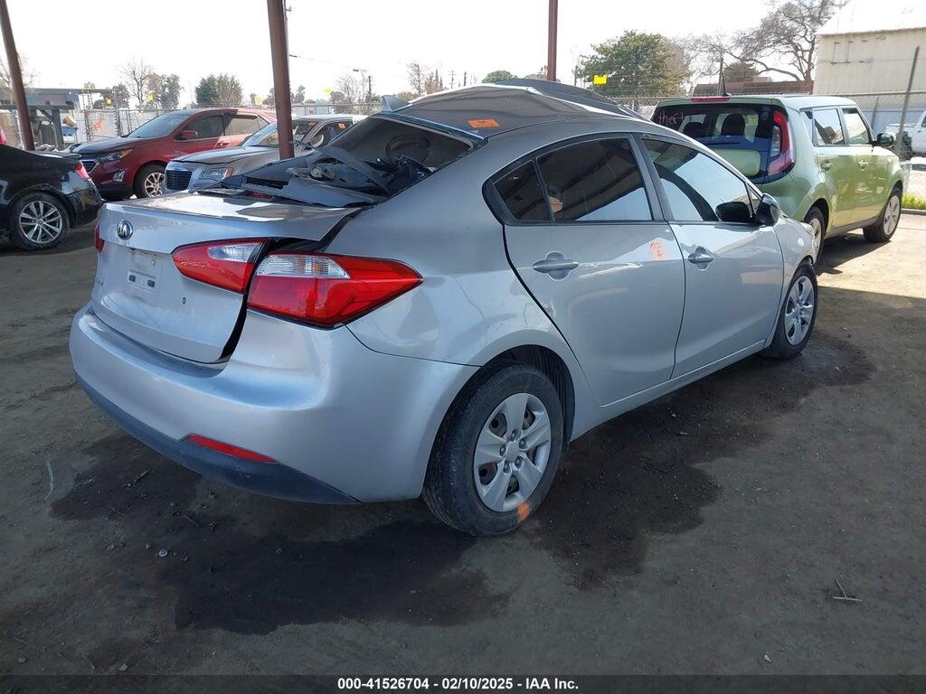 KNAFK4A66F5426766 2015 KIA FORTE photo no. 4
