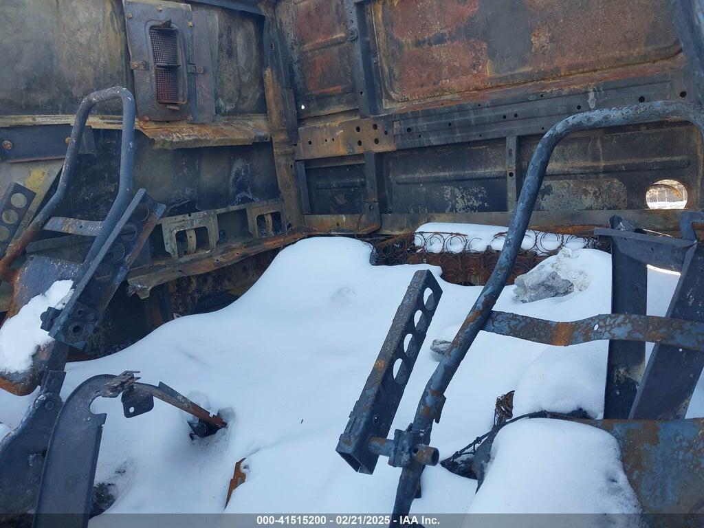 4V4NC9EJ3AN280928 2010 VOLVO VN photo no. 7