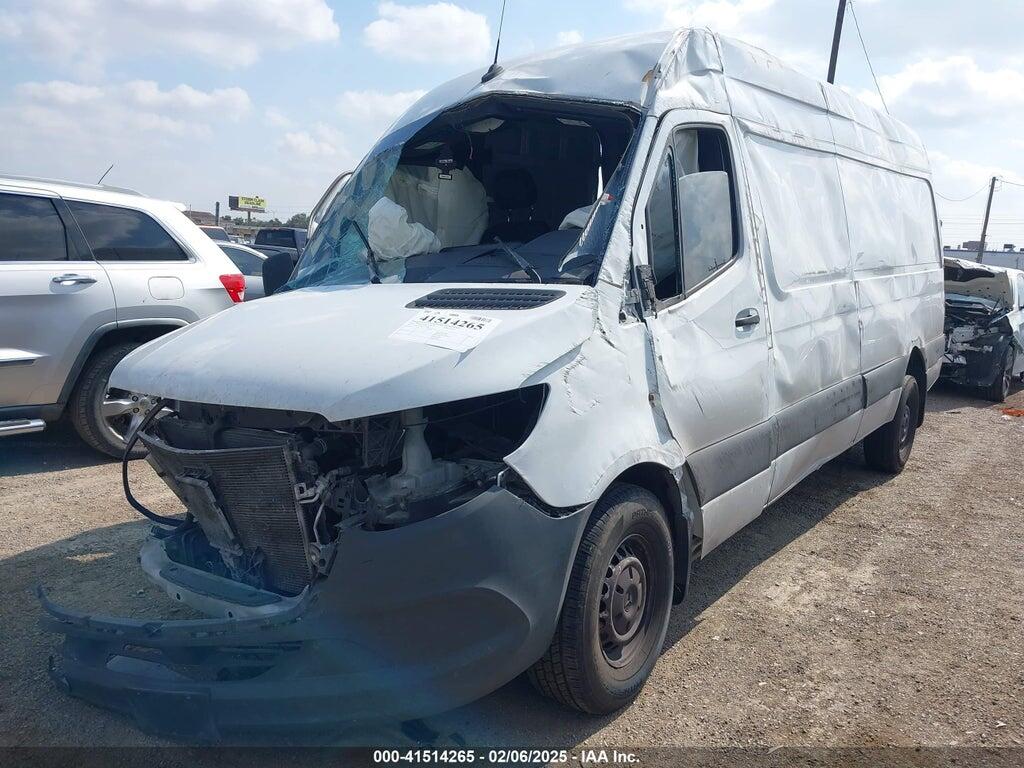 W1Y40CHY4PT157998 2023 MERCEDES-BENZ SPRINTER 2500 photo no. 2