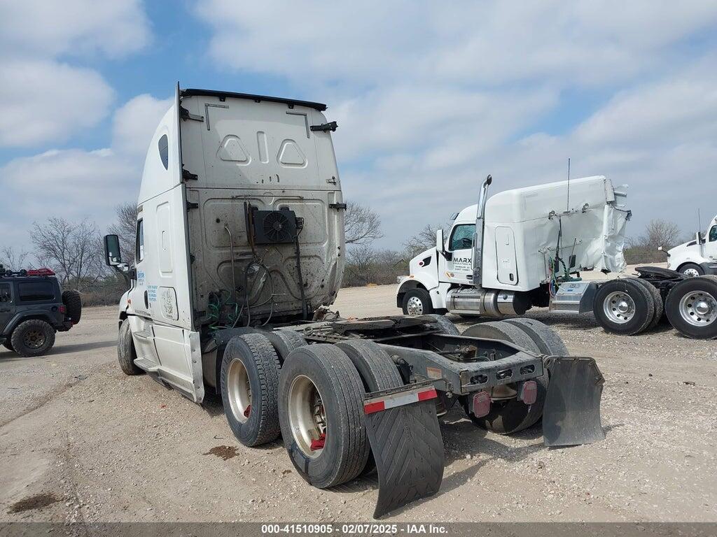 3AKJGLD5XFSFZ2926 2015 FREIGHTLINER CASCADIA 125 photo no. 3