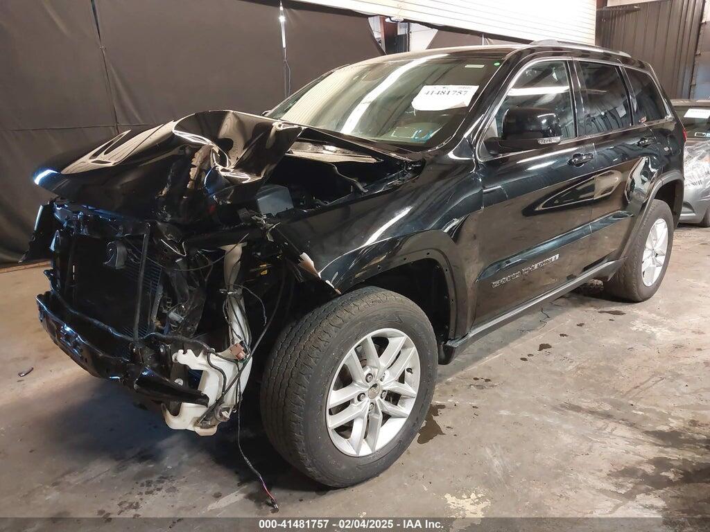 1C4RJFBG2JC172404 2018 JEEP GRAND CHEROKEE photo no. 2
