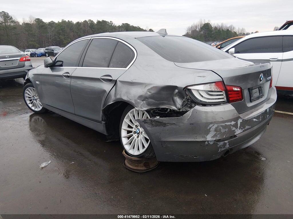 WBAFR7C55BC603251 2011 BMW 535I photo no. 3