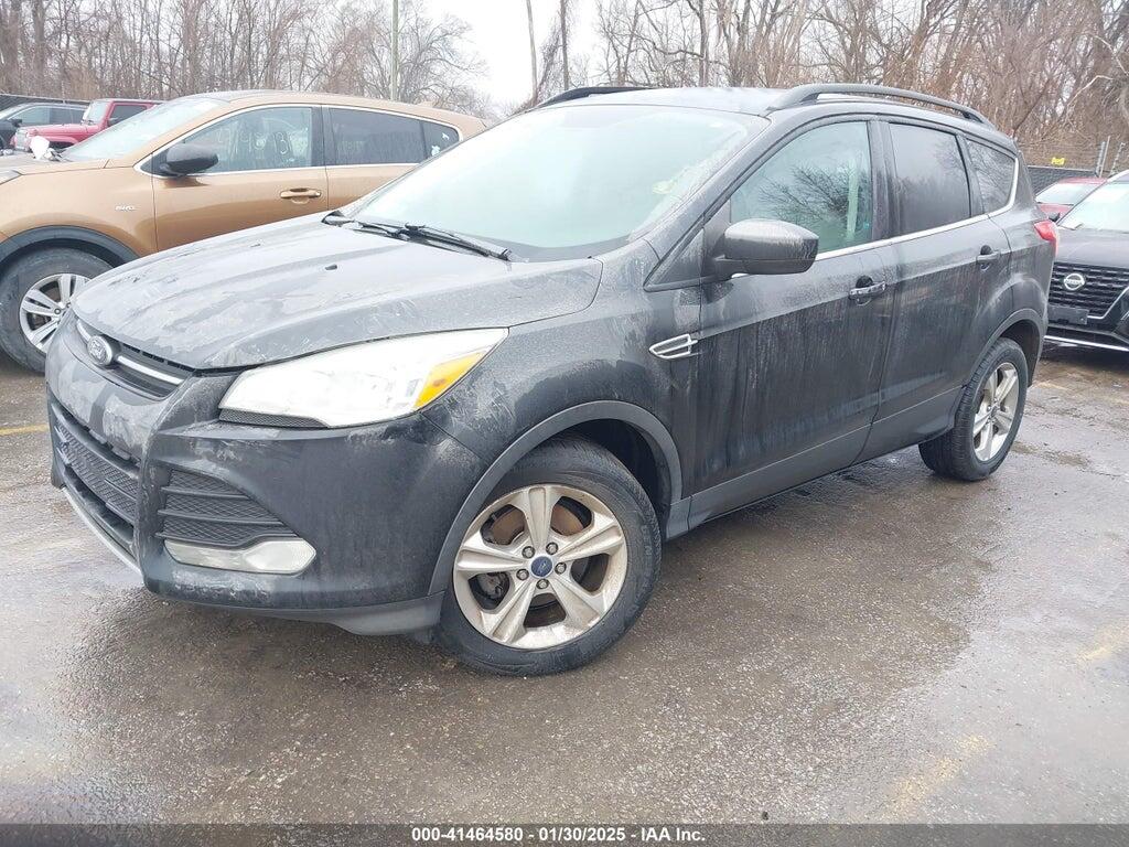1FMCU0GX2FUB42643 2015 FORD ESCAPE photo no. 2