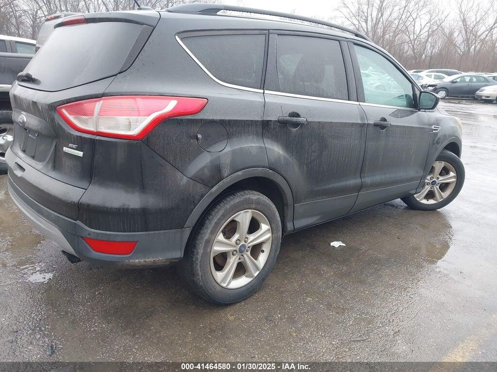 1FMCU0GX2FUB42643 2015 FORD ESCAPE photo no. 4