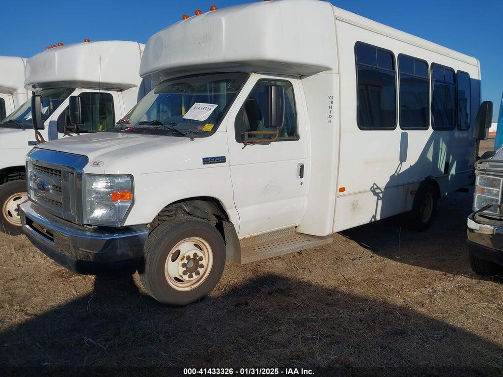 1FDFE4FSXGDC45303 2016 FORD E-450 CUTAWAY photo no. 2