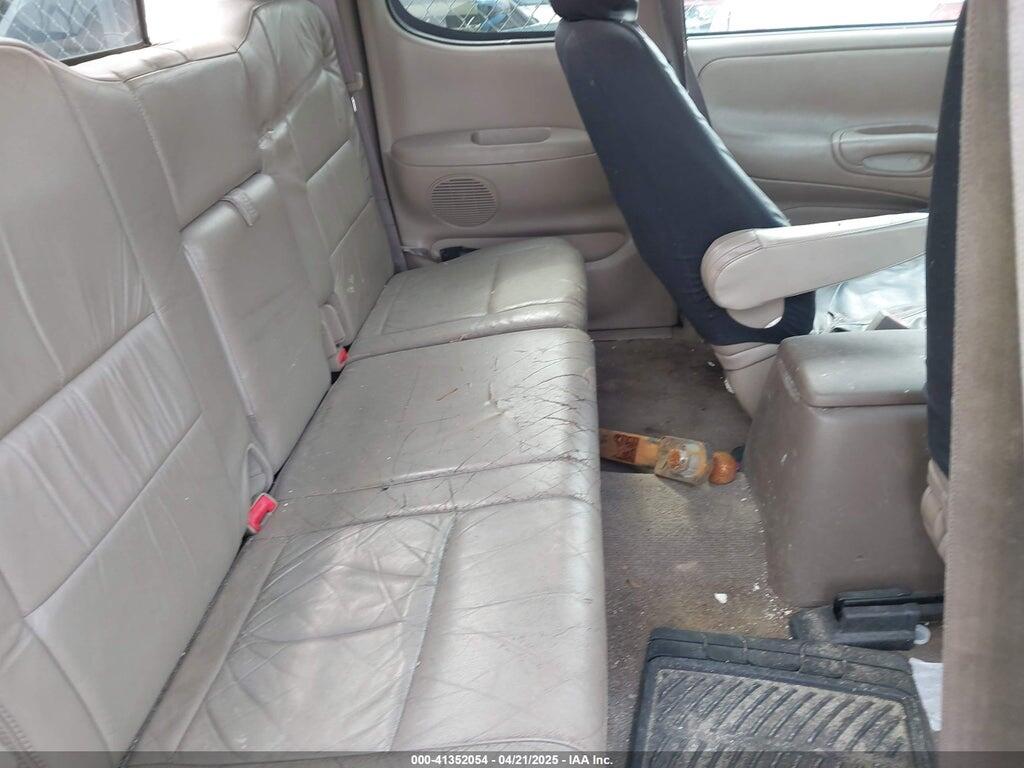 5TBBT481XYS091736 2000 TOYOTA TUNDRA photo no. 8