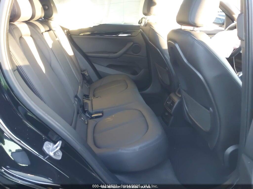 WBXHU7C30H5H33210 2017 BMW X1 photo no. 8
