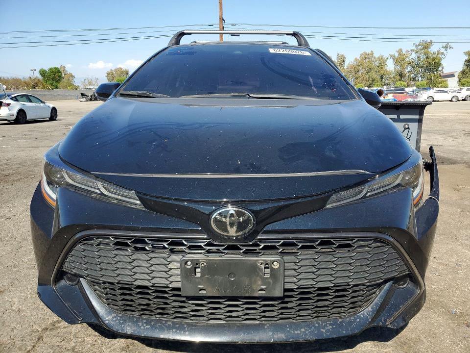 2022 TOYOTA COROLLA HATCHBACK SE NIGHTSHADE EDITION — Фото 5 из 12