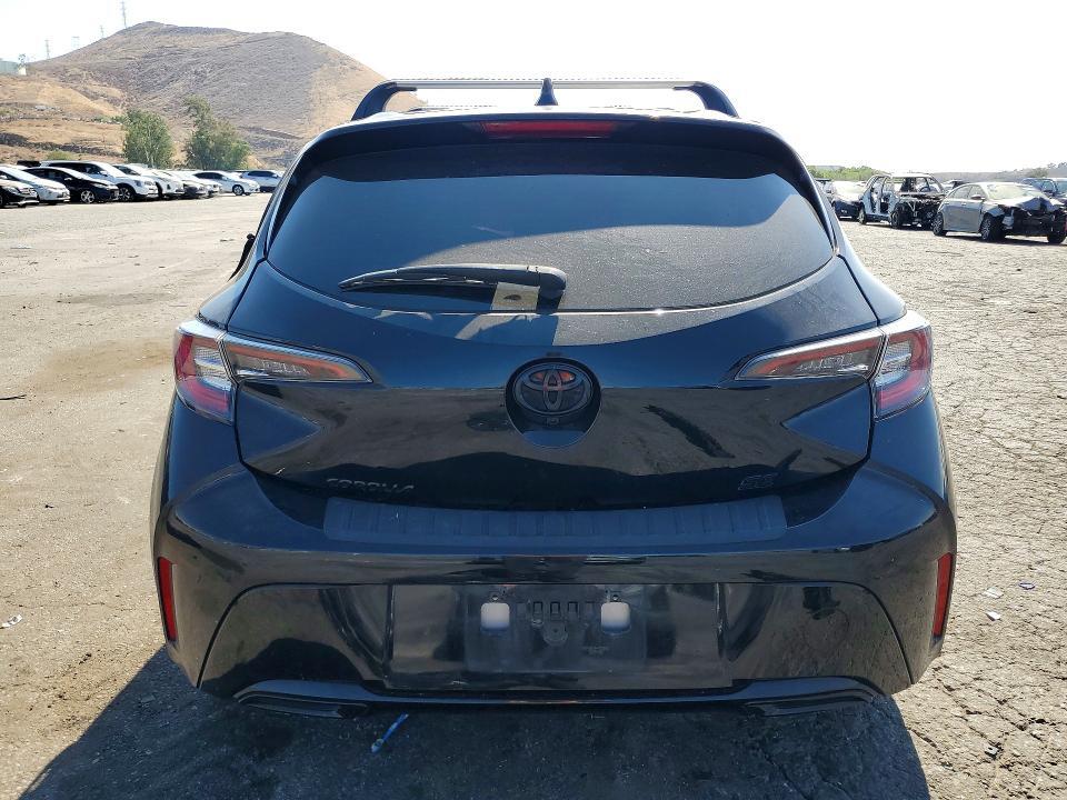2022 TOYOTA COROLLA HATCHBACK SE NIGHTSHADE EDITION — Фото 6 из 12