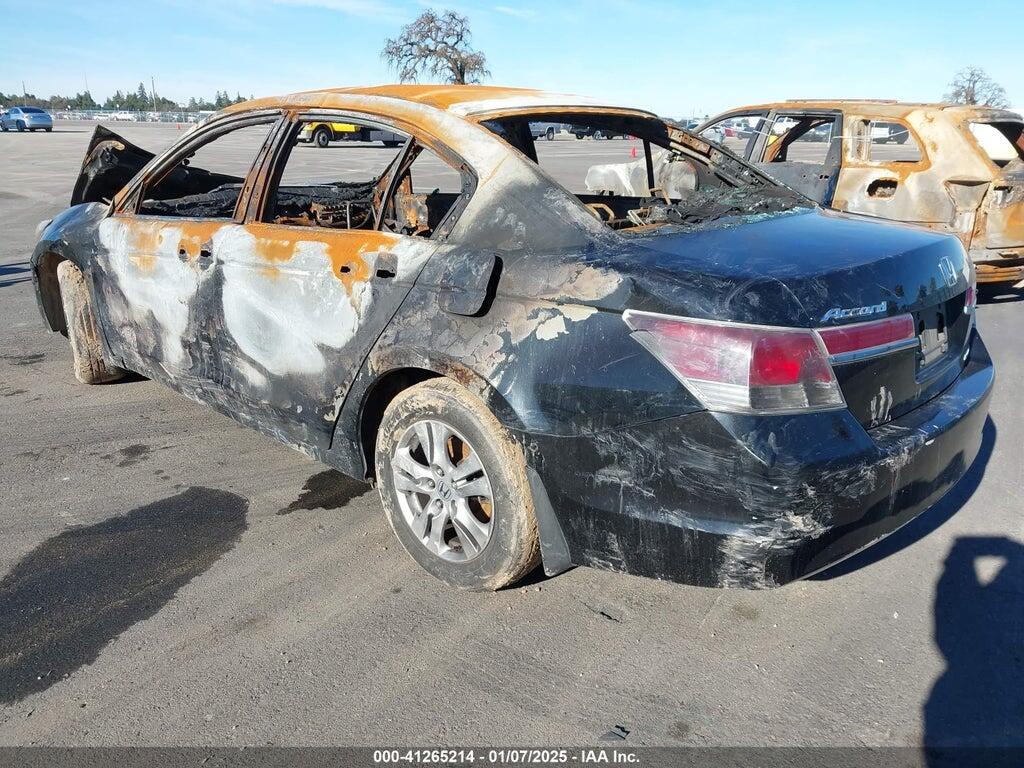 1HGCP2F66BA117936 2011 HONDA ACCORD photo no. 3