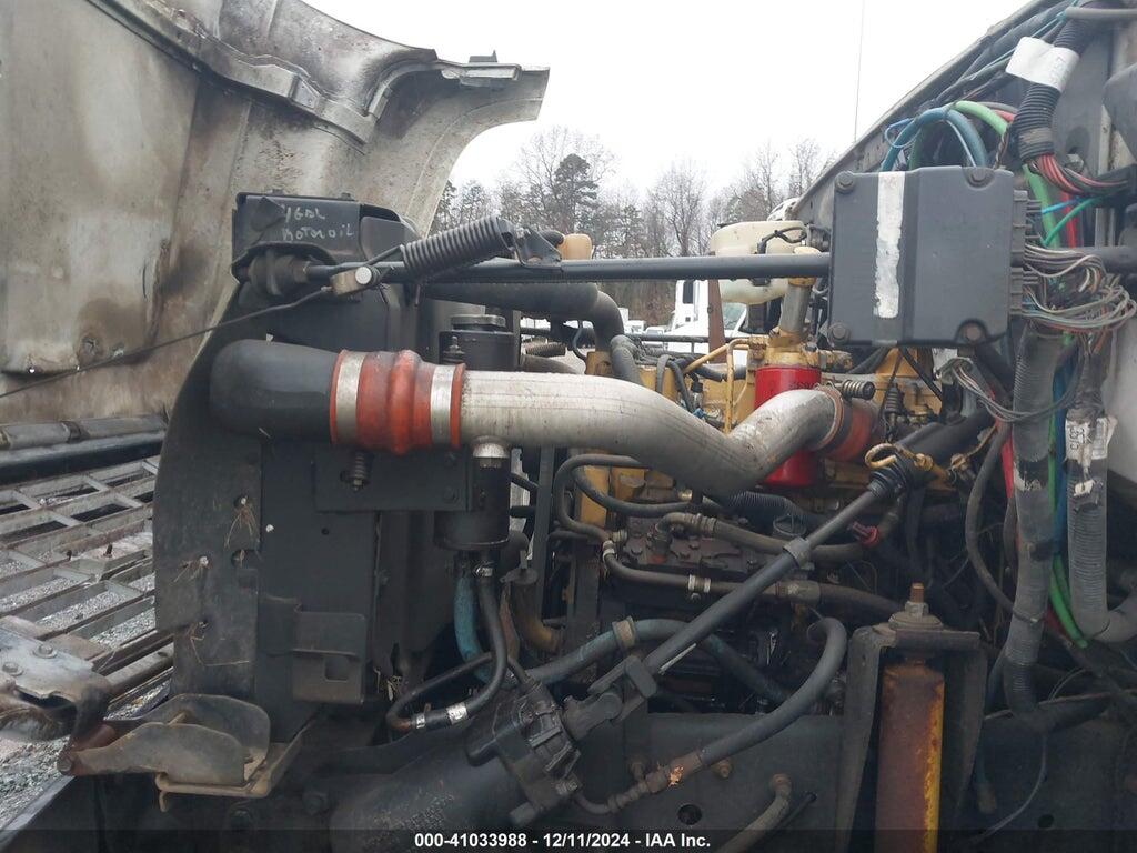 1GBM7H1C2WJ111645 1998 CHEVROLET C-SERIES photo no. 10