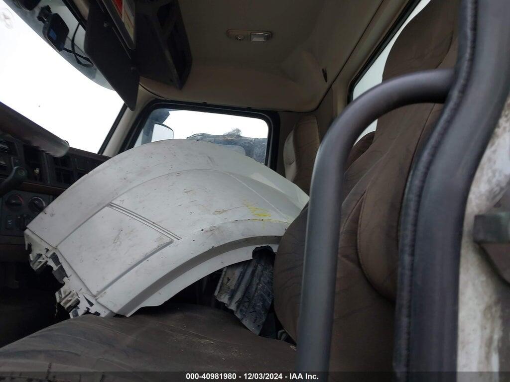4V4NC9EG7JN891632 2018 VOLVO VNL photo no. 12