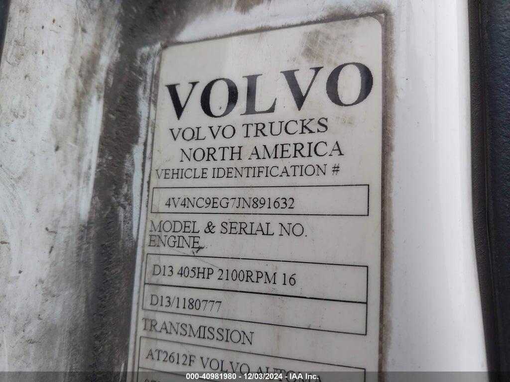 4V4NC9EG7JN891632 2018 VOLVO VNL photo no. 8