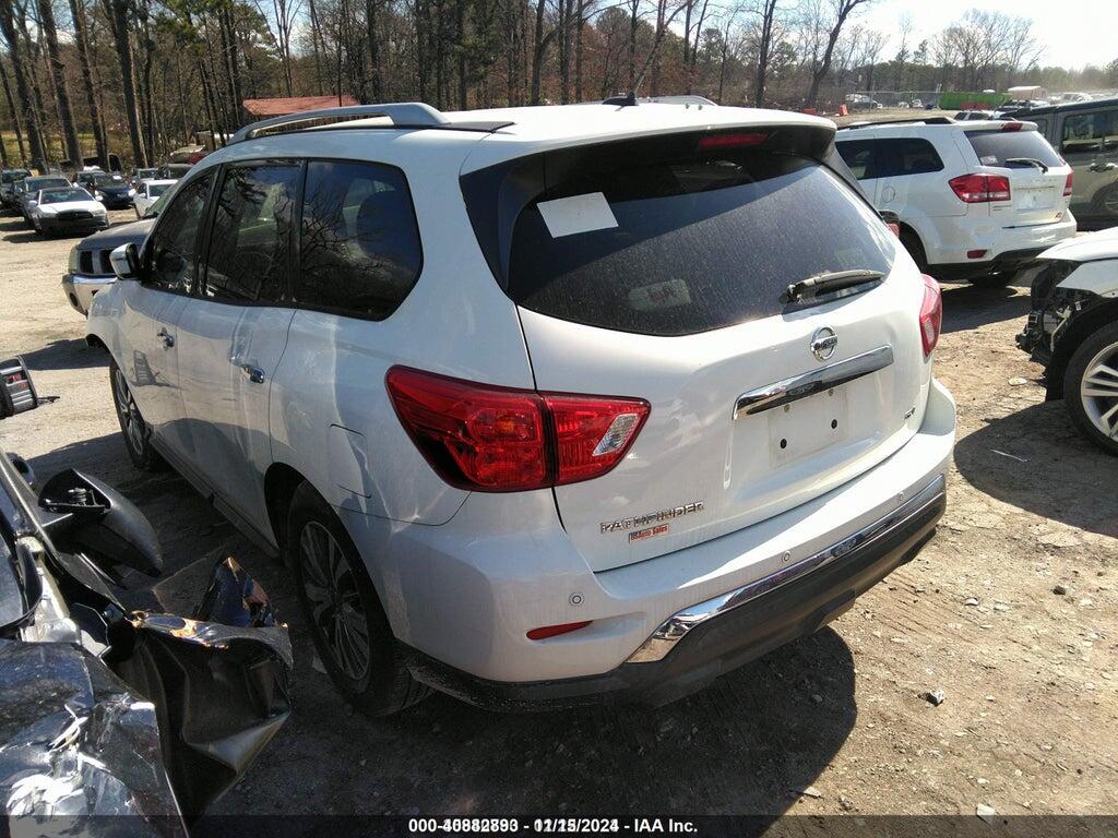5N1DR2MN8HC674704 2017 NISSAN PATHFINDER photo no. 3