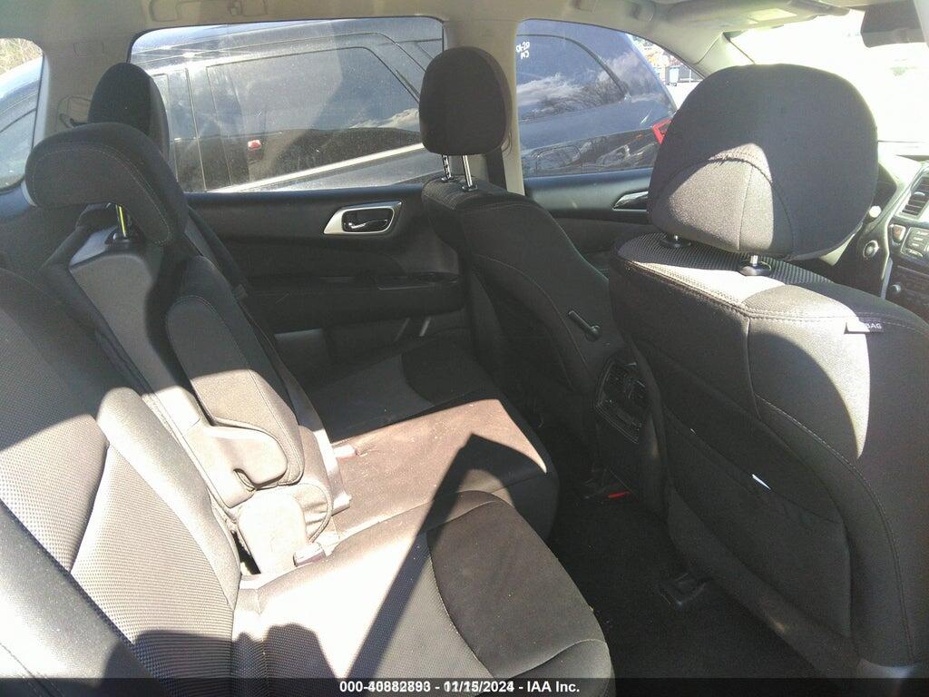 5N1DR2MN8HC674704 2017 NISSAN PATHFINDER photo no. 8