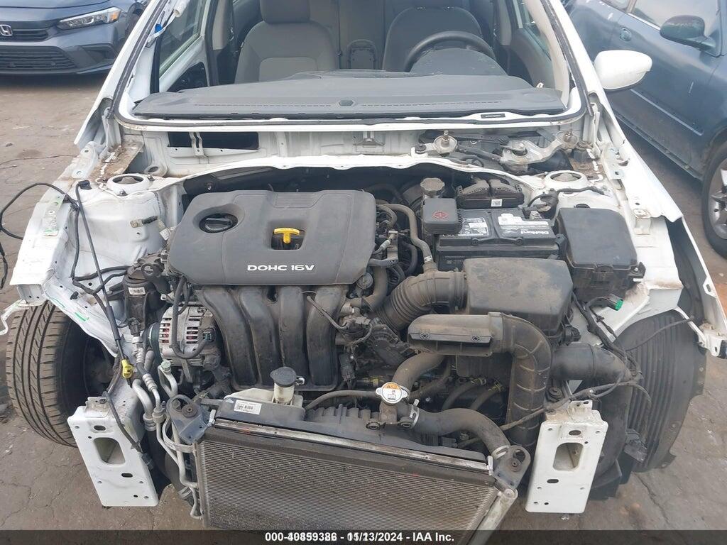 3KPFK4A73HE085507 2017 KIA FORTE photo no. 10