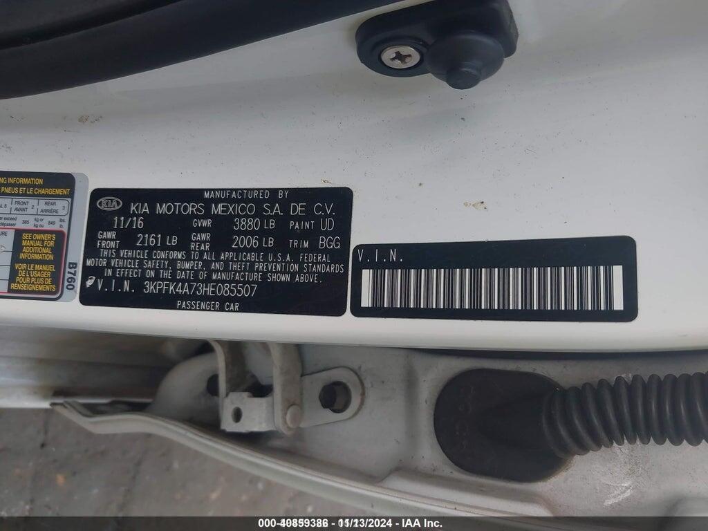 3KPFK4A73HE085507 2017 KIA FORTE photo no. 9