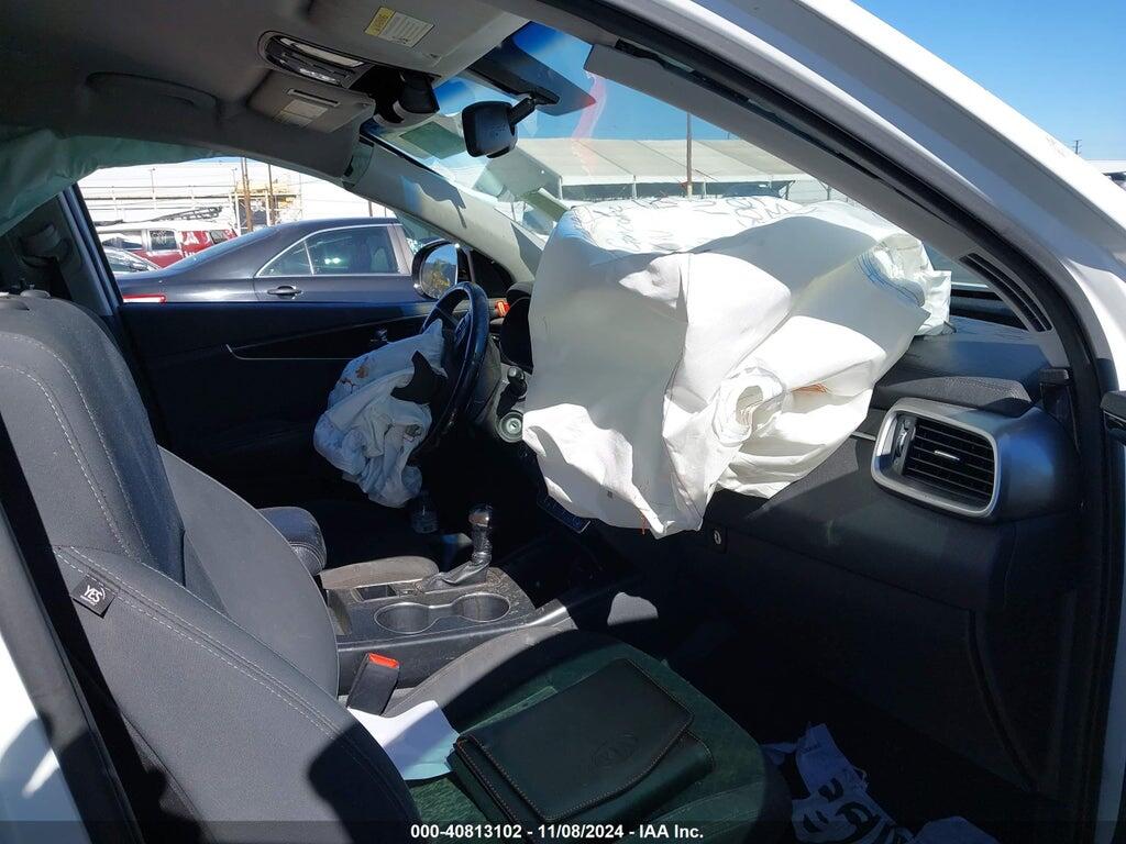5XYPG4A3XGG055201 2016 KIA SORENTO photo no. 5