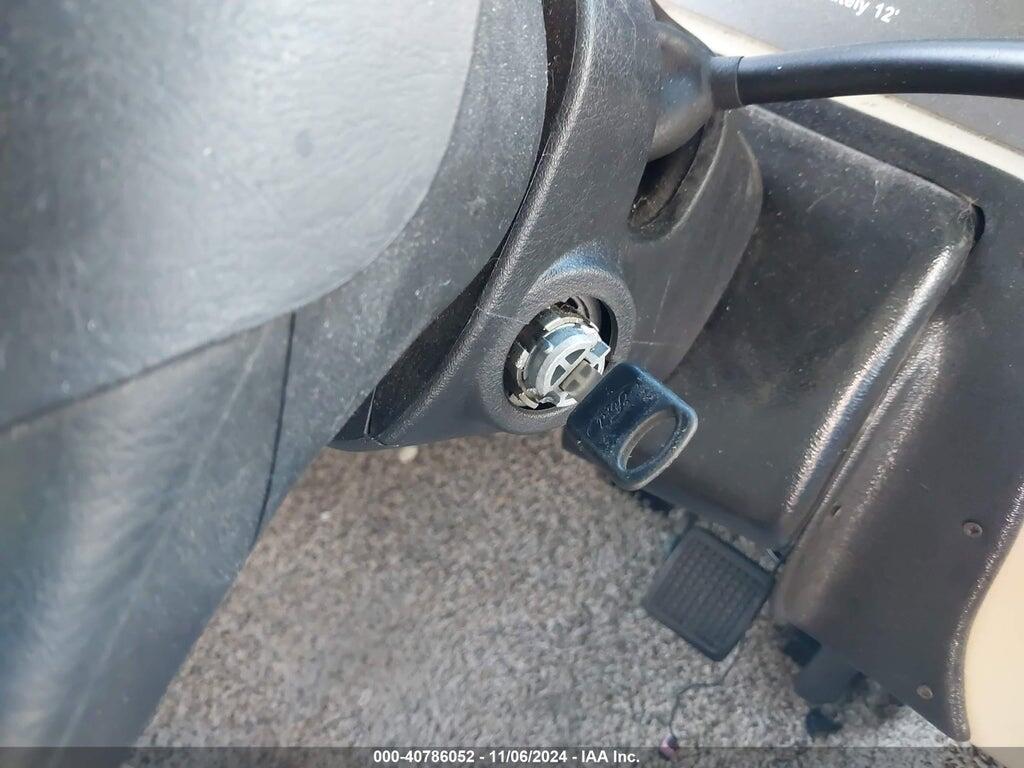 1F6NF53S940A12235 2004 FORD F550 photo no. 11
