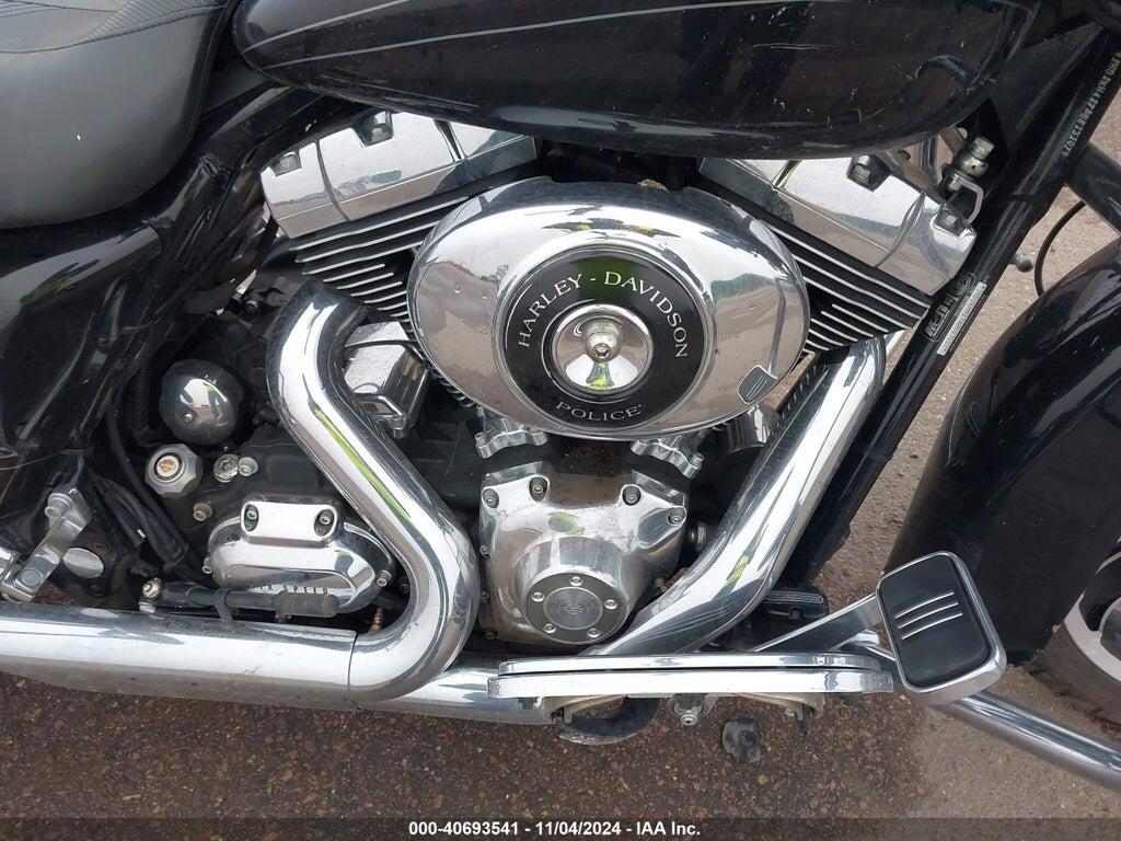 1HD1KH417AB613107 2010 HARLEY-DAVIDSON FLTRX photo no. 8