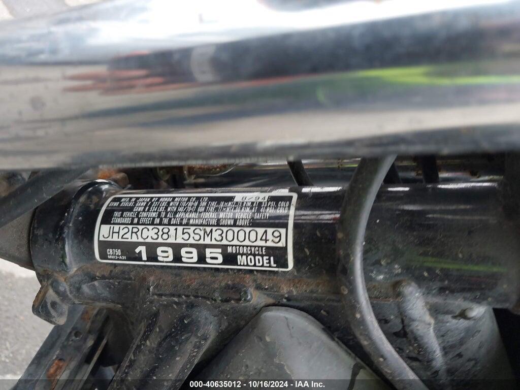 JH2RC3815SM300049 1995 HONDA CB750 photo no. 10