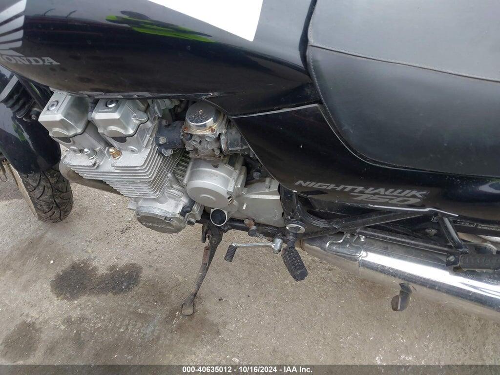 JH2RC3815SM300049 1995 HONDA CB750 photo no. 9
