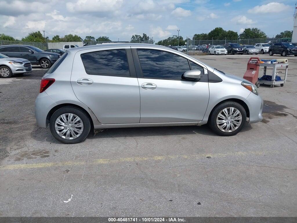 VNKKTUD35HA077360 2017 TOYOTA YARIS photo no. 12