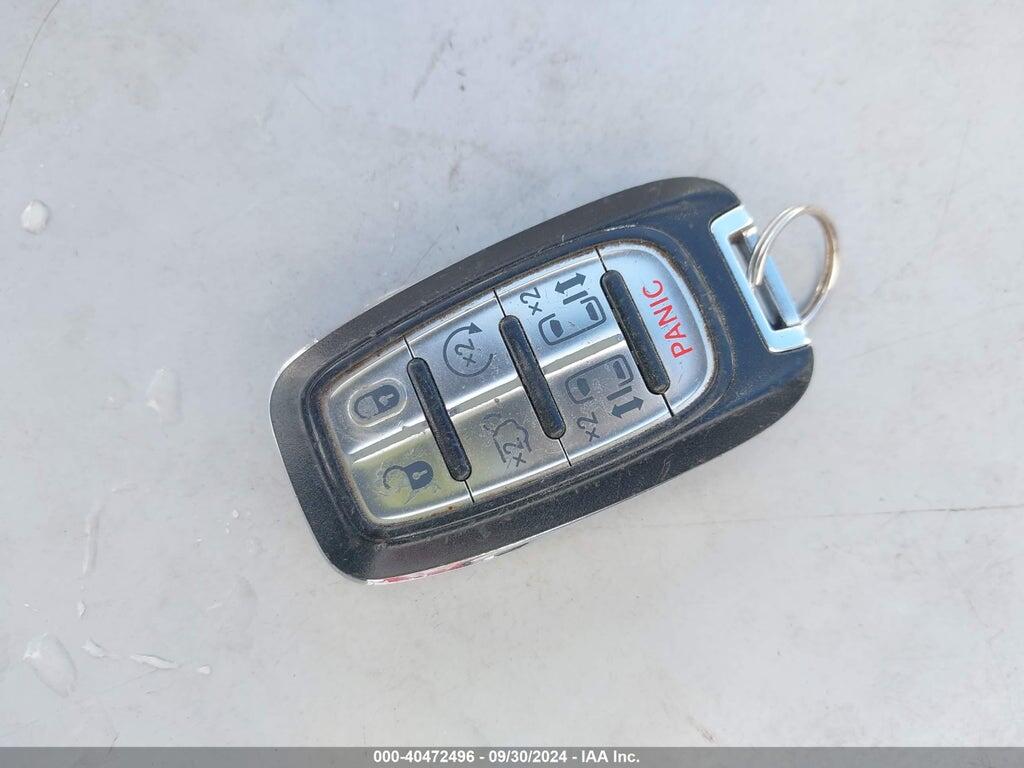 2C4RC1L77KR584743 2019 CHRYSLER PACIFICA HYBRID photo no. 11