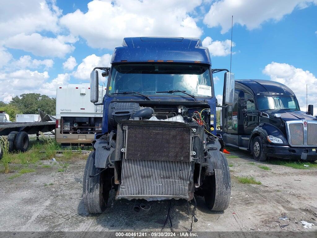 4V4NC9GH77N455605 2007 VOLVO VN photo no. 11
