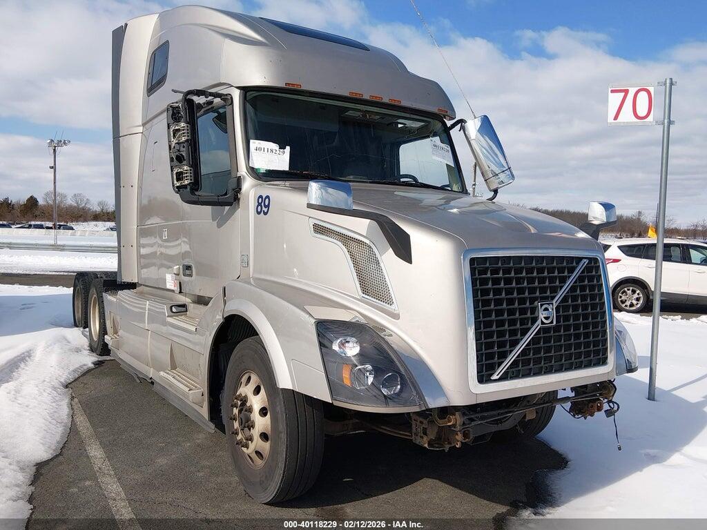 4V4NC9EH5GN941994 2016 VOLVO VN photo no. 1