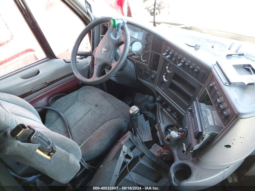 1XKFD49X2BJ285064 2011 KENWORTH CONSTRUCTION photo no. 12