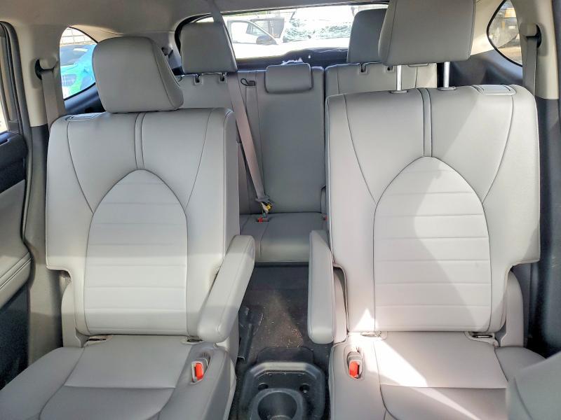 2022 TOYOTA HIGHLANDER XLE — Фото 10 из 13