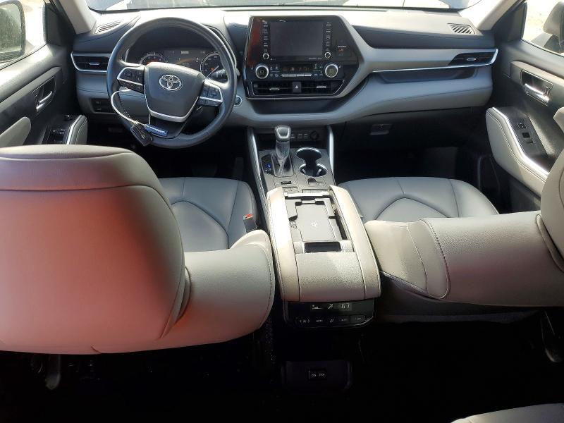 2022 TOYOTA HIGHLANDER XLE — Фото 8 из 13