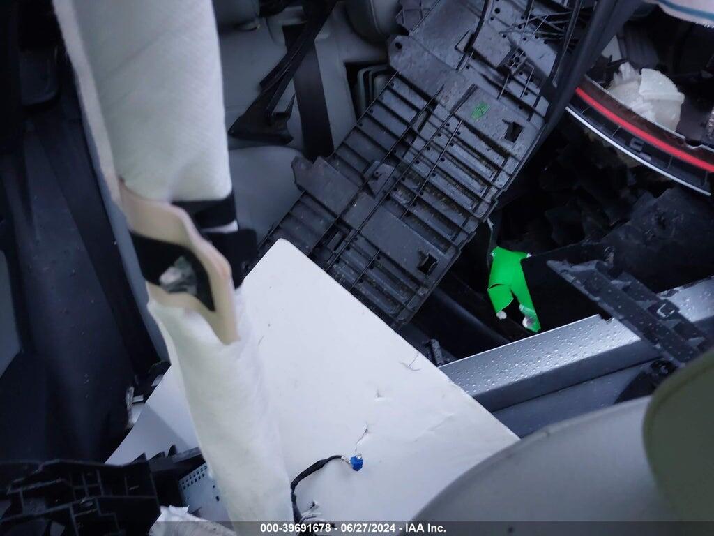 WA1EFCFS9GR016213 2016 AUDI Q3 photo no. 8