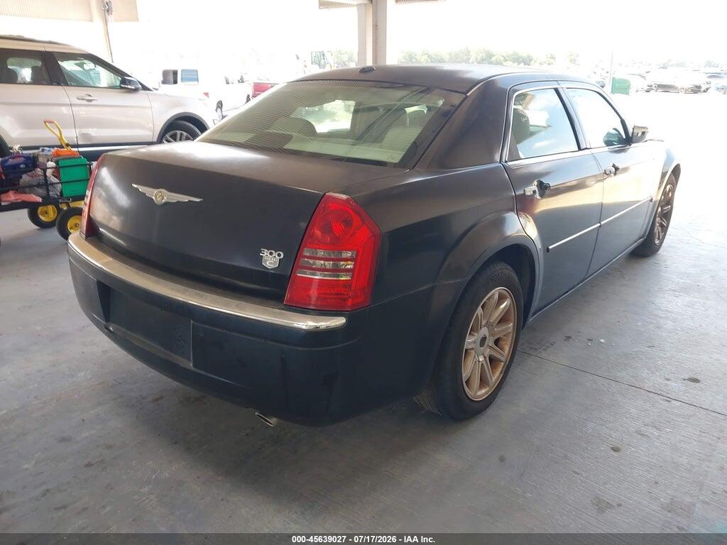 2C3LA63H96H396646 2006 CHRYSLER 300C photo no. 4