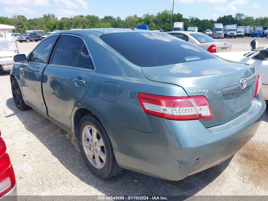 4T1BF3EK8BU641536 2011 TOYOTA CAMRY photo no. 3
