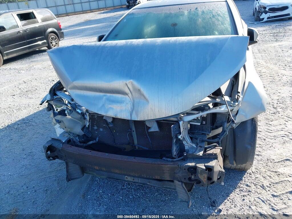 4T1BF1FK3GU172642 2016 TOYOTA CAMRY photo no. 6