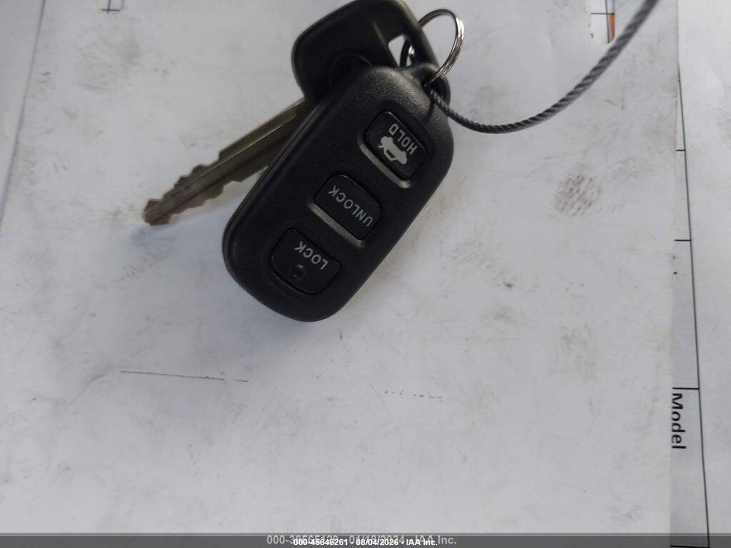 4T1BE32K84U916767 2004 TOYOTA CAMRY photo no. 11