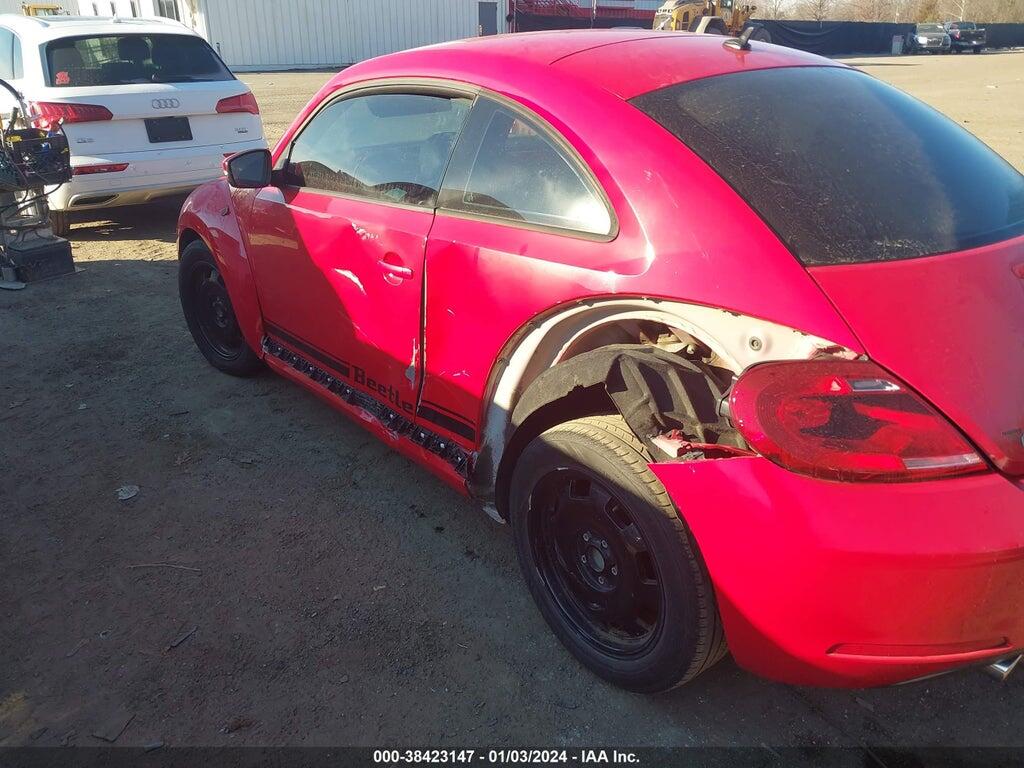 3VWJP7AT0DM687708 2013 VOLKSWAGEN BEETLE photo no. 6