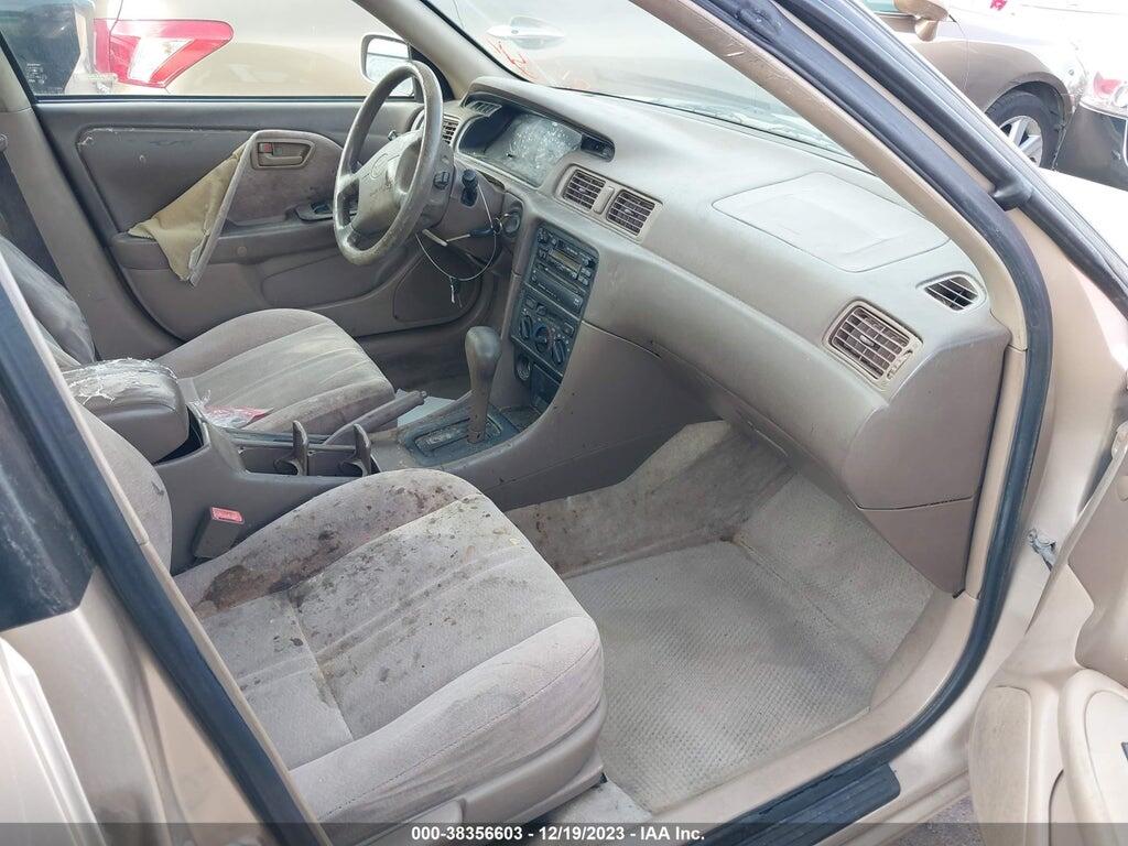 JT2BG22K5W0260040 1998 TOYOTA CAMRY photo no. 5