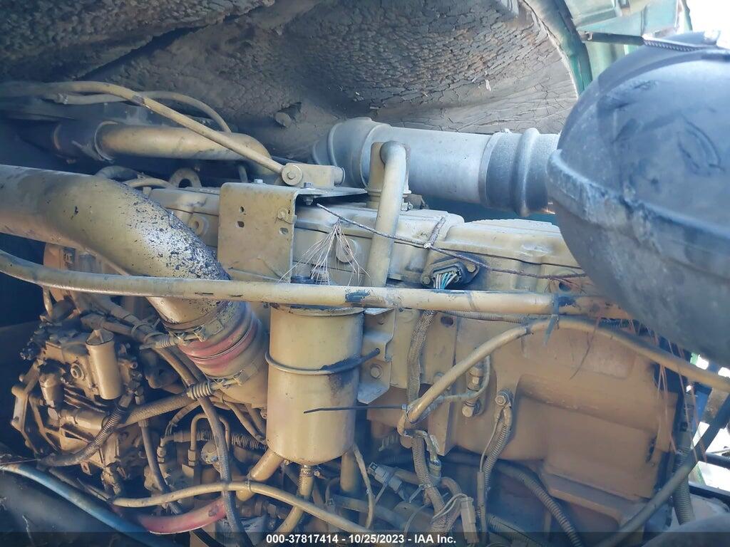 1XP5DB8X2VD422938 1997 PETERBILT 379 photo no. 10