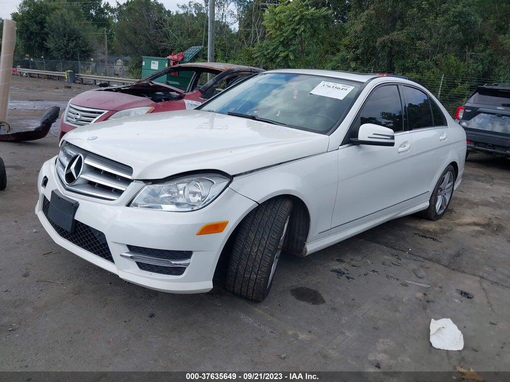 WDDGF8AB1DR279333 2013 MERCEDES-BENZ C 300 photo no. 2