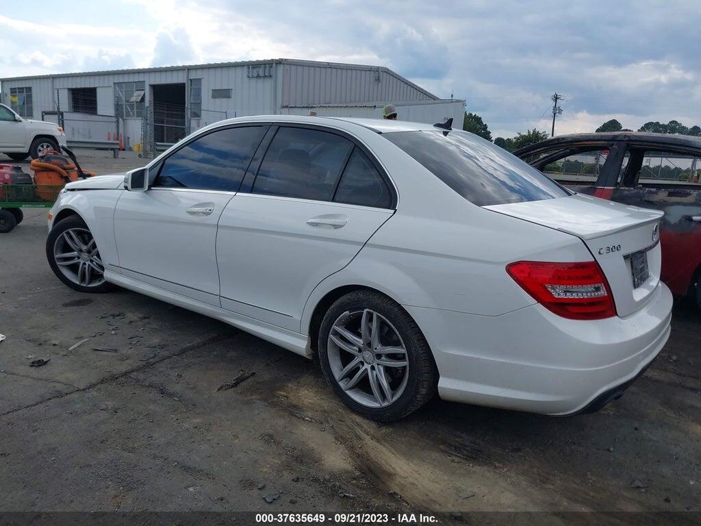 WDDGF8AB1DR279333 2013 MERCEDES-BENZ C 300 photo no. 3